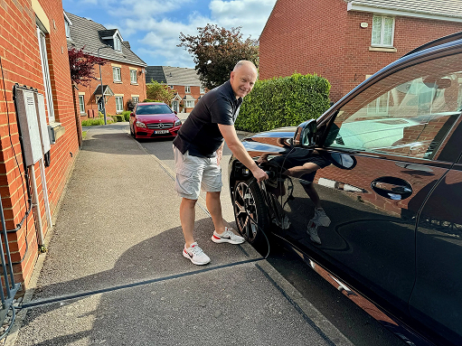 Kerb Shark EV Charger